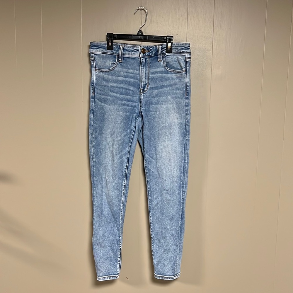 American Eagle hi rise denim jegging size 10 short